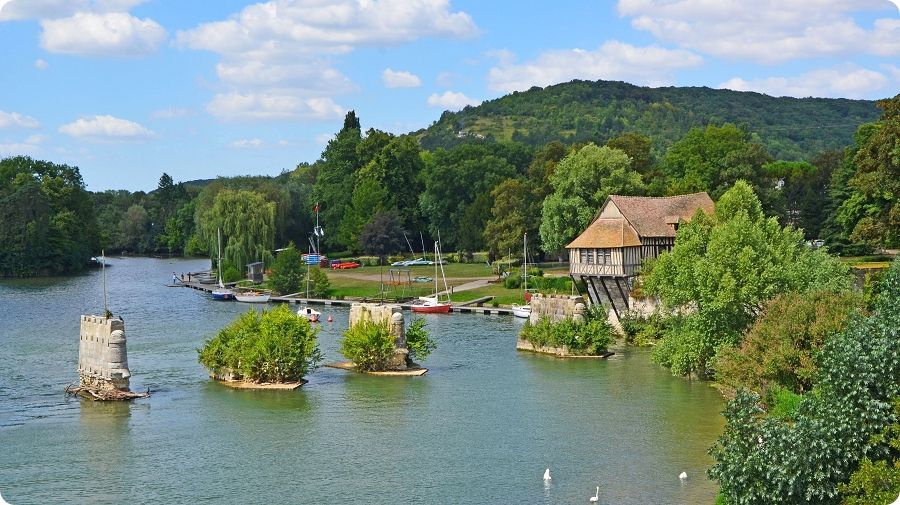 Chteaux et pont mdivaux de Vernon