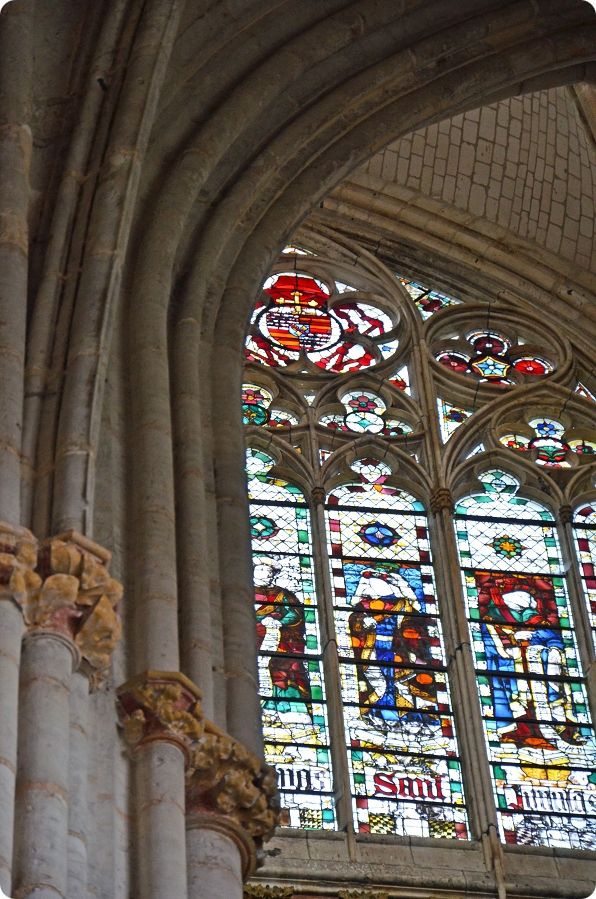Fenêtre haute du transept